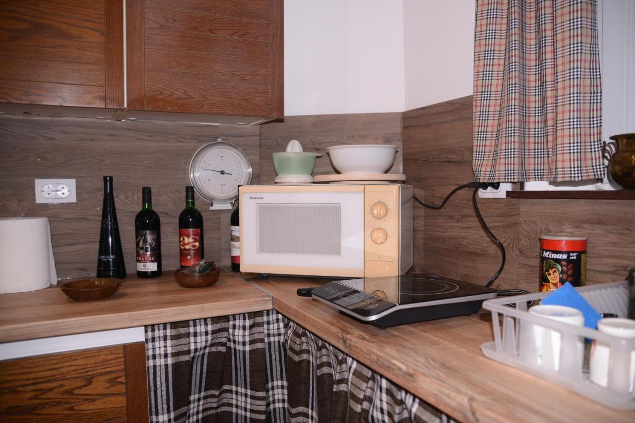 Vikend Kuca Maksimovic Villa Mataruska Banja Ngoại thất bức ảnh